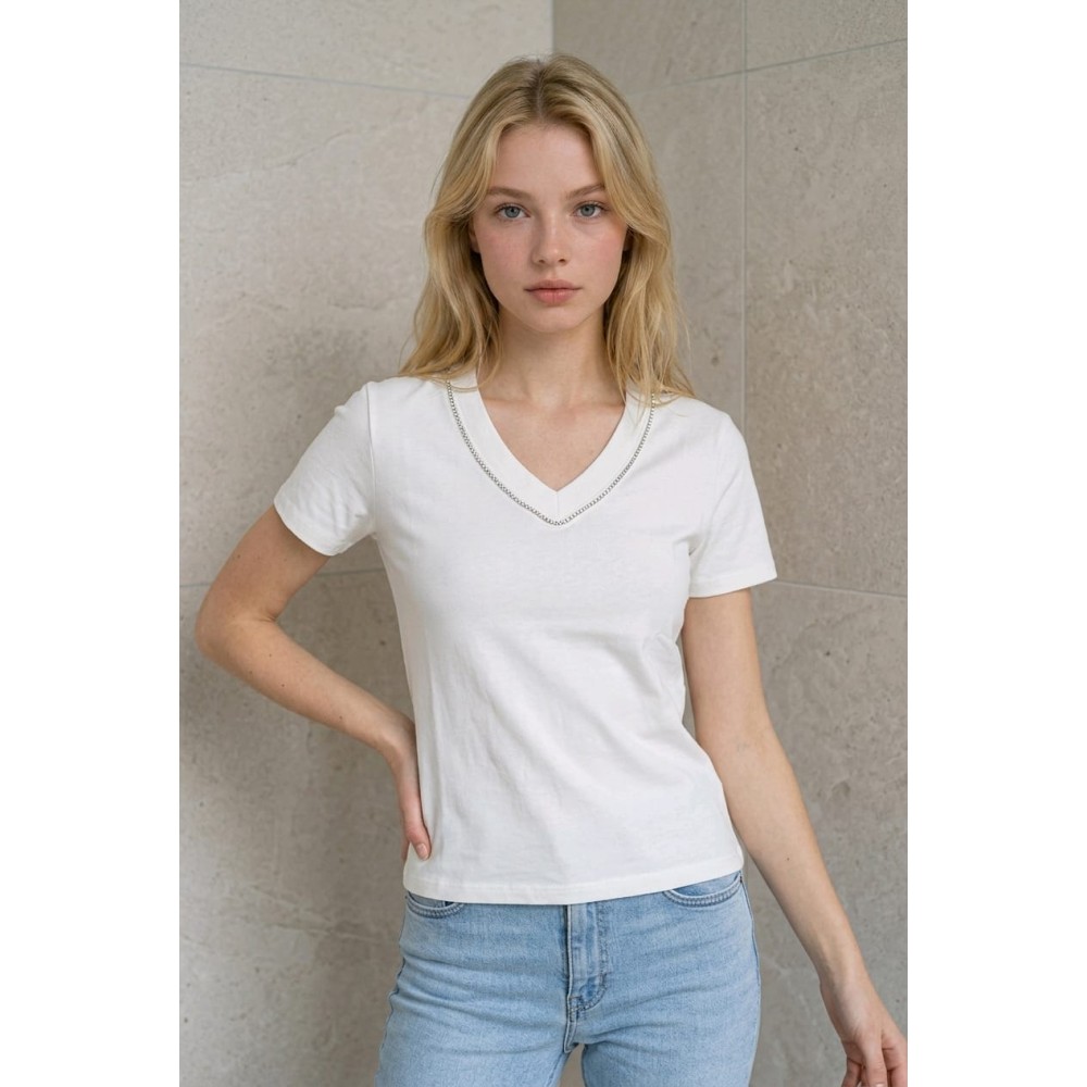 Swarovski Crystal V-Neck White T-Shirt / Swarovski Taş İşlemeli V Yaka Beyaz T-Shirt