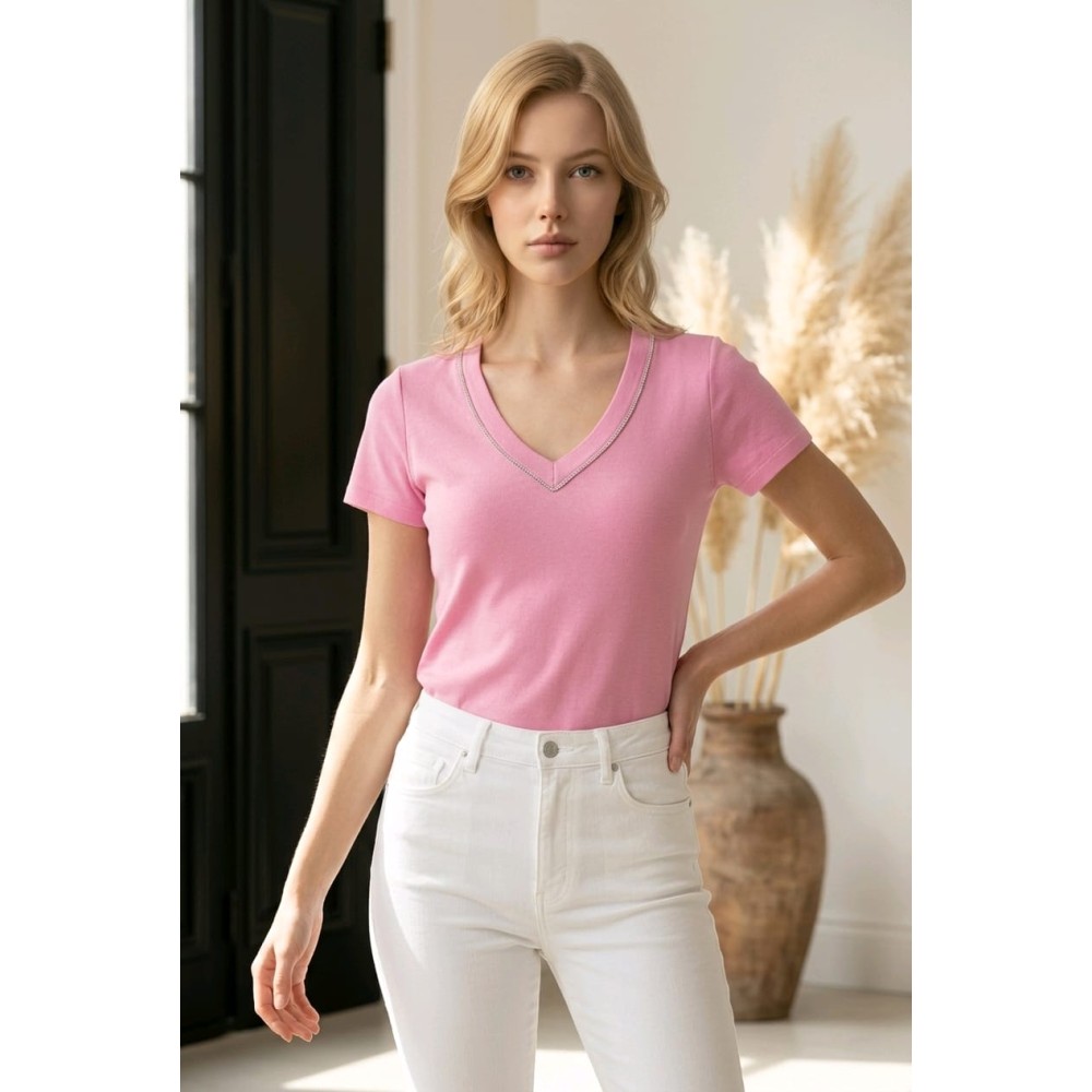 Swarovski Crystal V-Neck Pink T-Shirt / Swarovski Taş İşlemeli V Yaka Pembe T-Shirt 